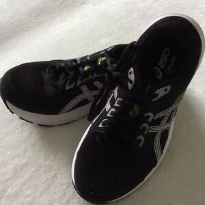 Asics Gel-Contend 8 - Women’s Black Running Shoes with Neon Green Accents